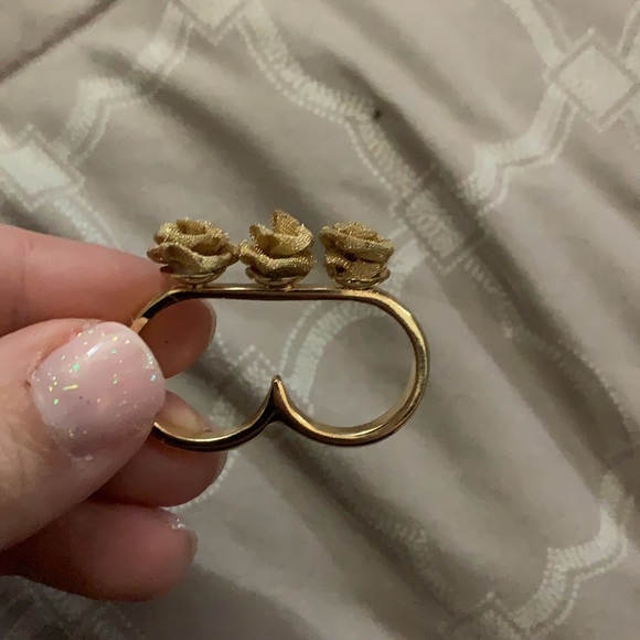 Lauren Conrad Knuckle Ring - Picture 5 of 10